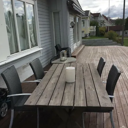 Skarer Veie 58 * Lorenskog