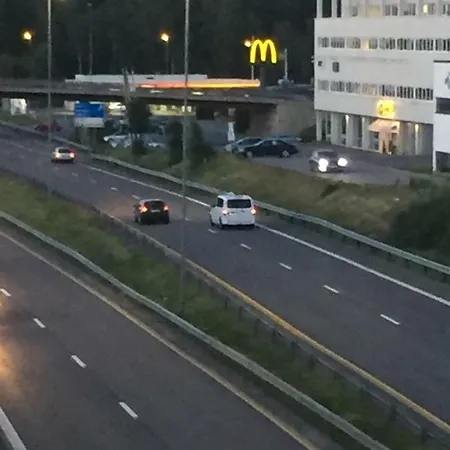 Skarer Veie 58 * Lorenskog